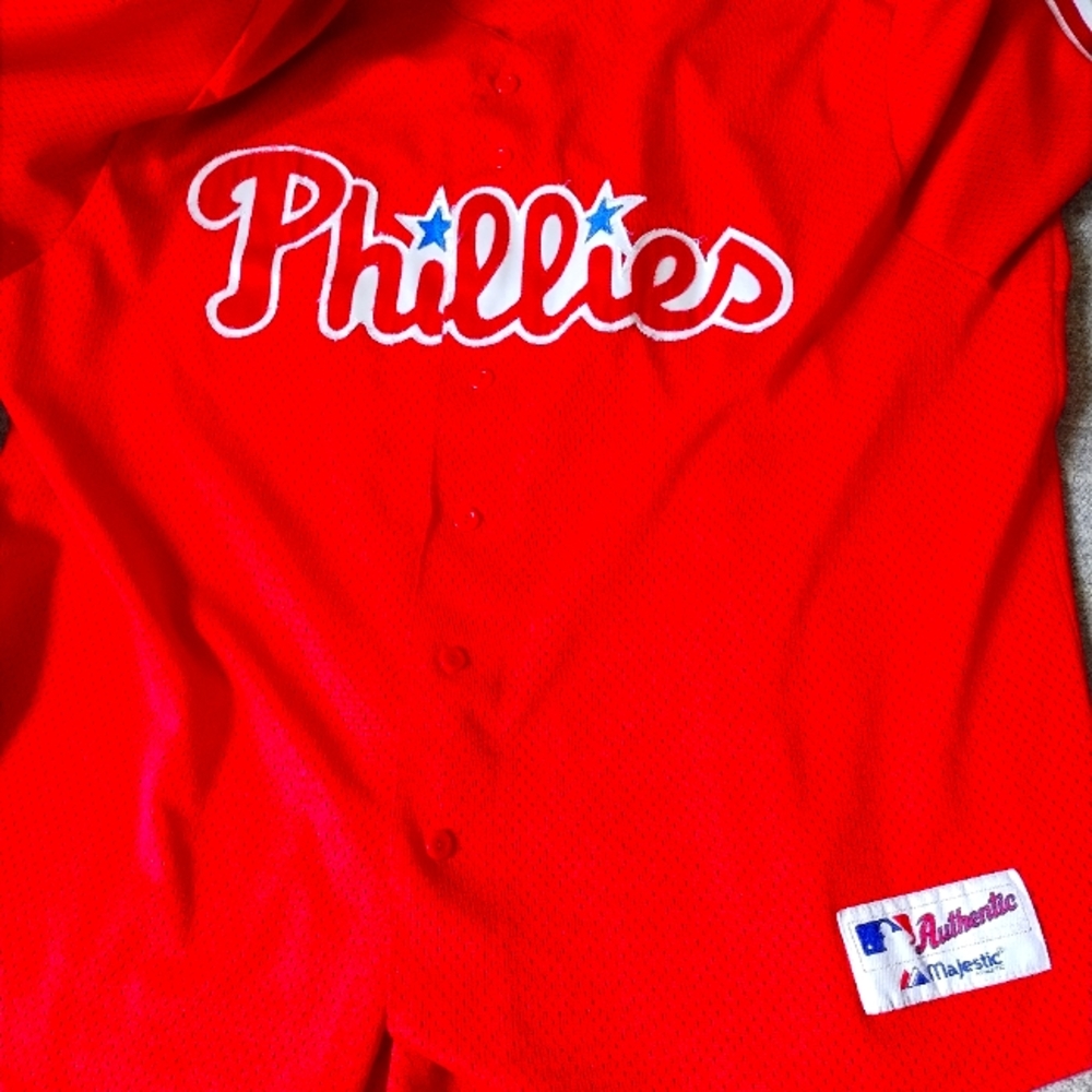 Phillies jersey